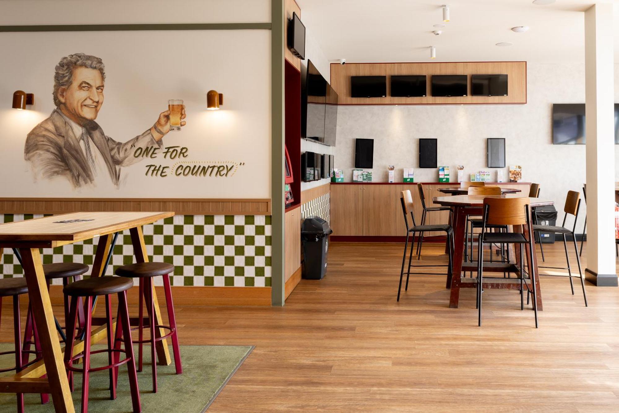 Statesman Hotel Canberra Exterior photo