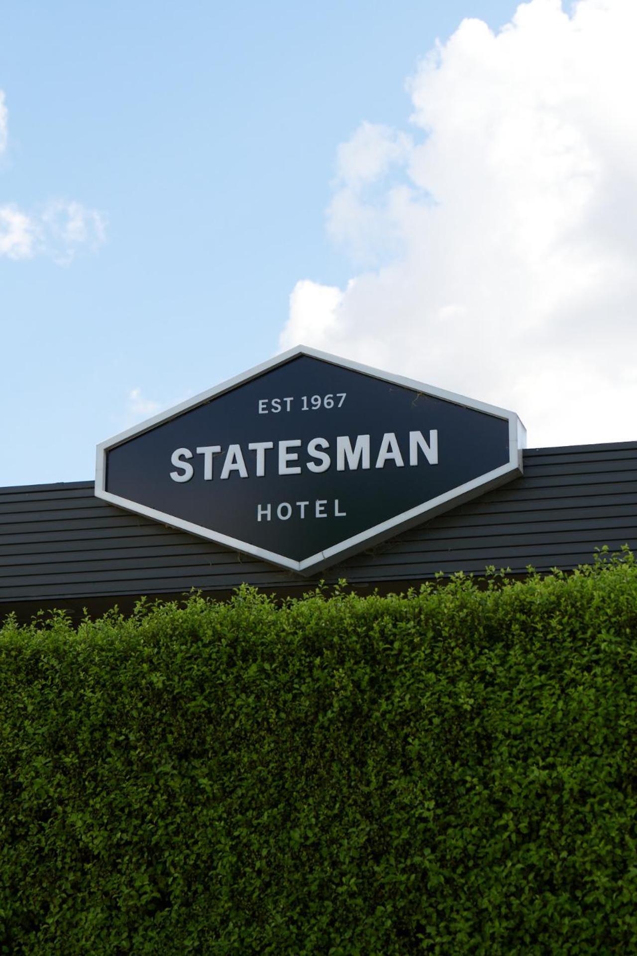 Statesman Hotel Canberra Exterior photo