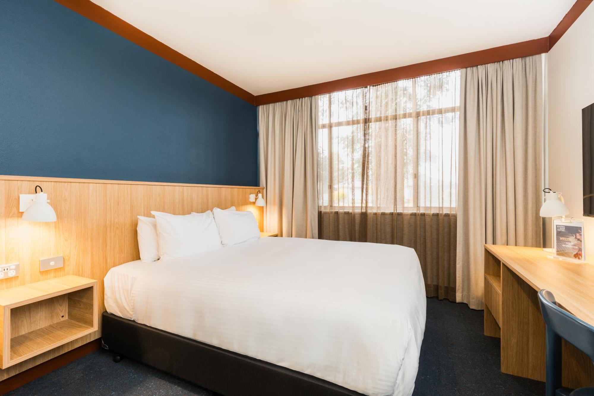 Statesman Hotel Canberra Exterior photo