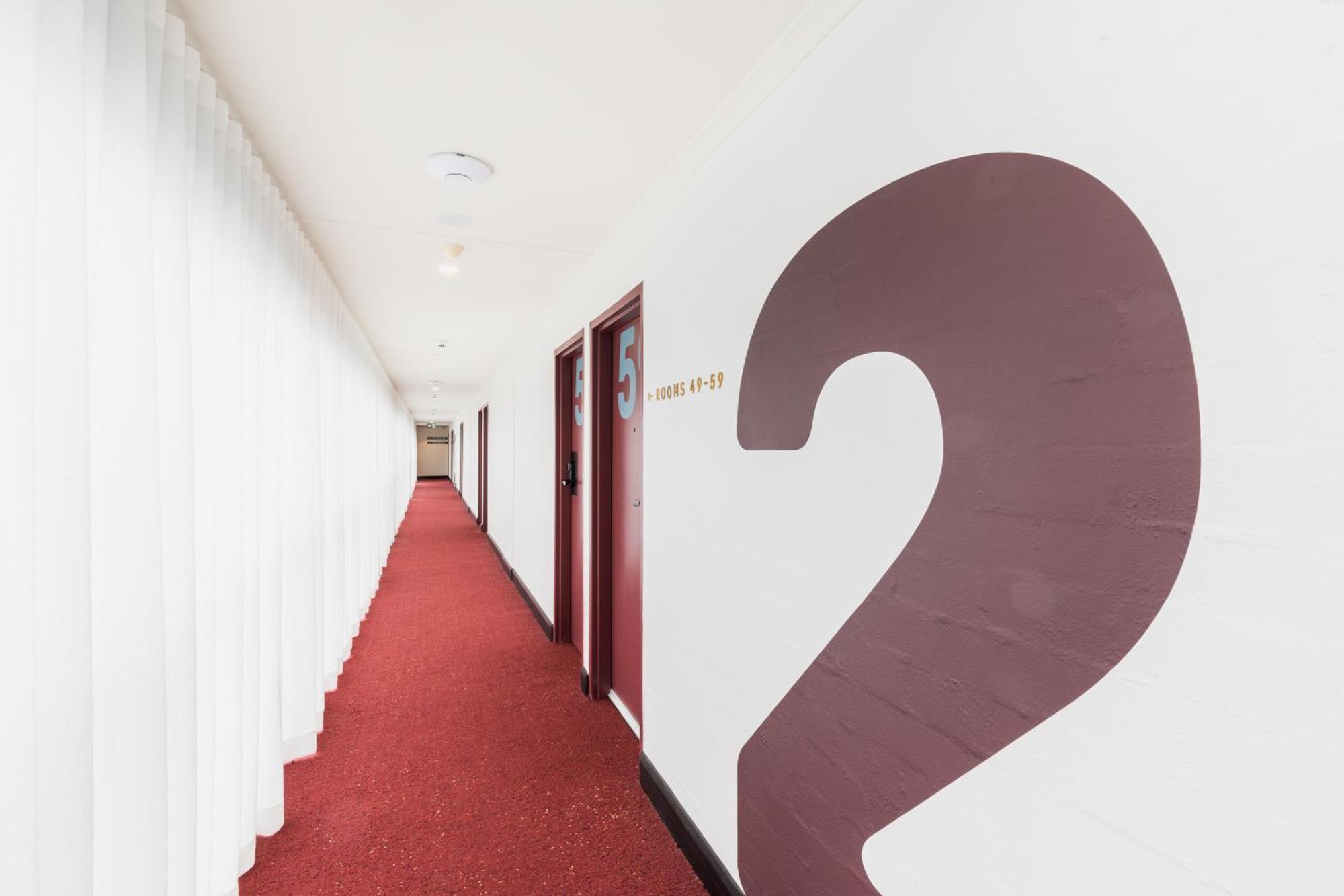 Statesman Hotel Canberra Exterior photo